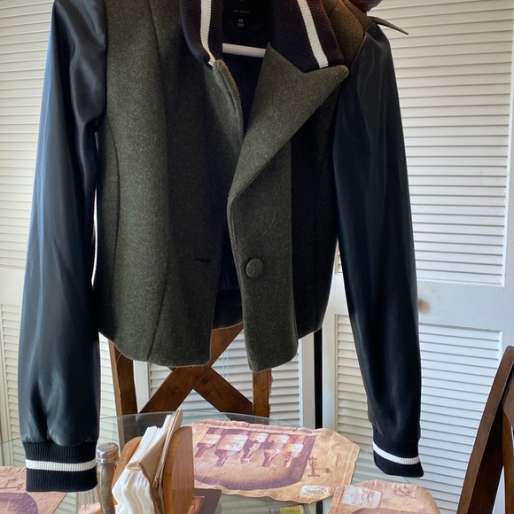 Jacket - Picture 2 of 5